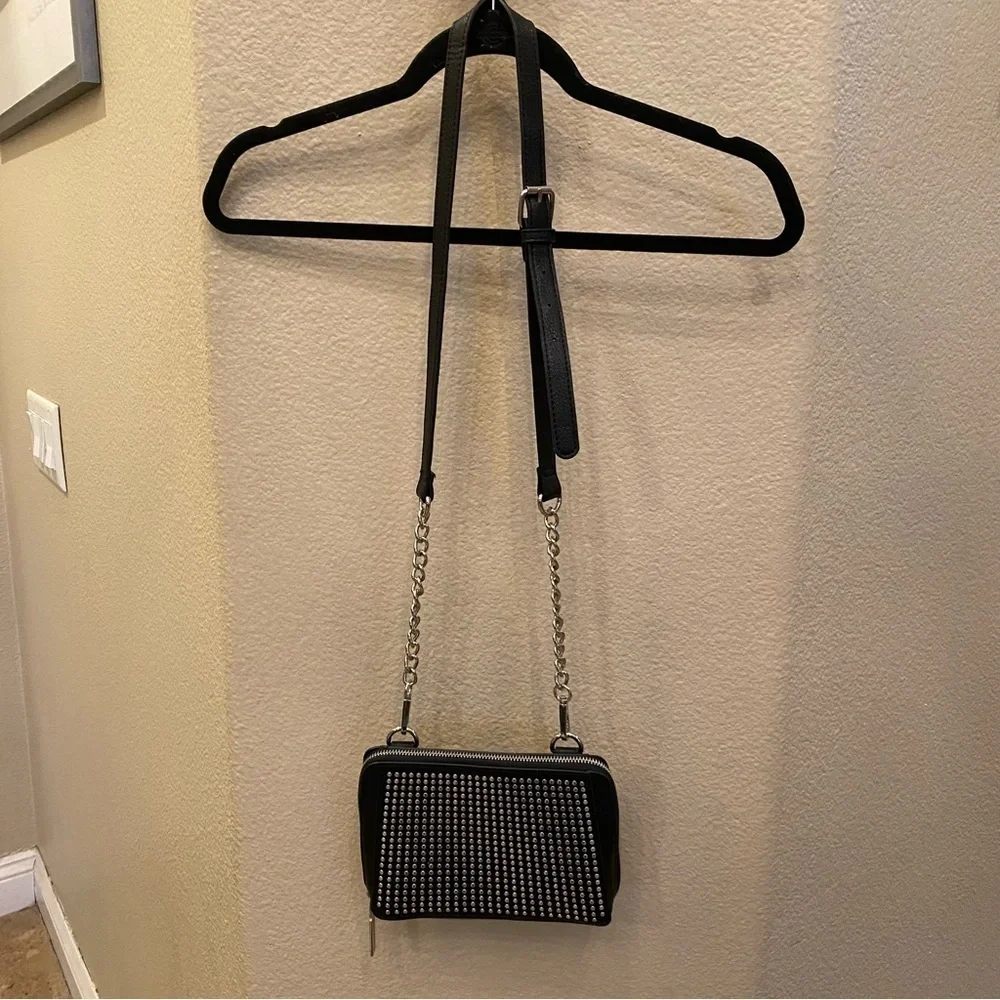 STEVE MADDEN Black Studded Silver Chain Purse Handbag 6”x8”